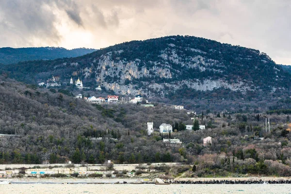 Crimea Greater Yalta South Coast April 2021 — ストック写真