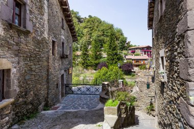 Rupit ben Pruit, Ağustos 2015
