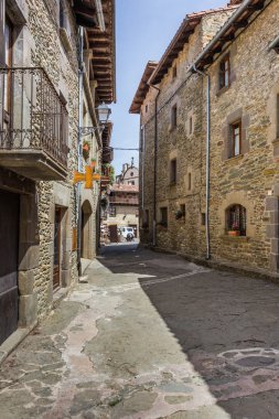 Rupit ben Pruit, Ağustos 2015