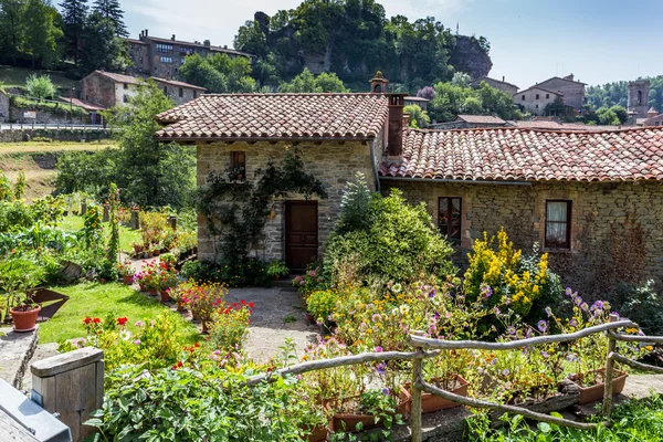 Rupit ben Pruit, Ağustos 2015
