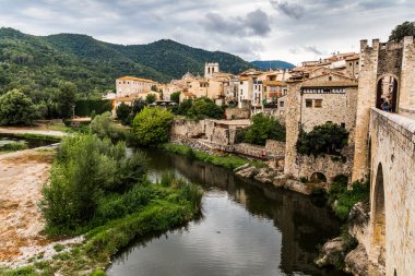 Besalu, Girona Eyaleti, 2015