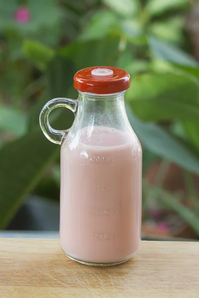 Fresh Milk strawberry flavor — Stock Photo, Image