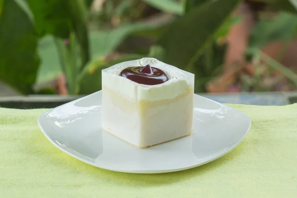 Mini cake with Blueberry jam topping — Stock Photo, Image