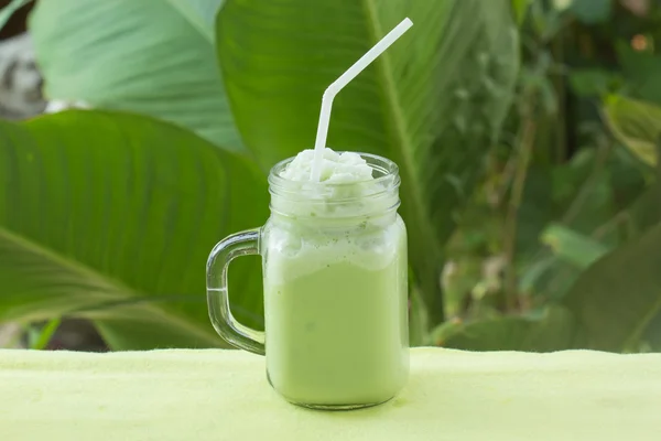 Matcha yeşil çay smoothie — Stok fotoğraf