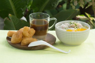 Breaksfast Asya tarzı