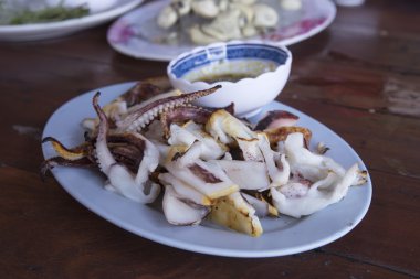 Izgara kalamar dilim 