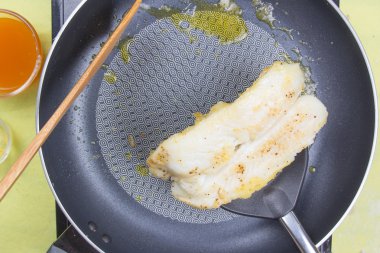 Dory balık biftek pişirme