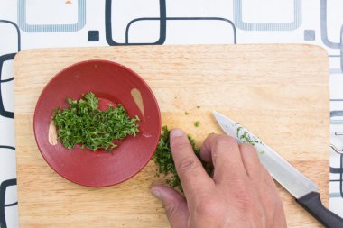 Pasley dilim plakasına koyarak Şef