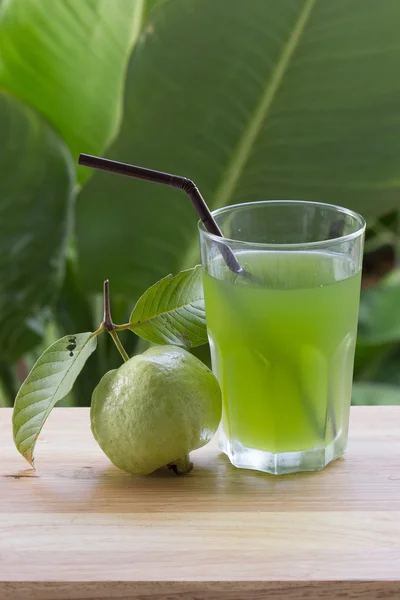 Fresh guava juice — Stock Photo, Image