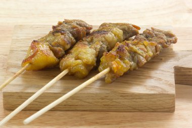 Tay tarzında sığır eti ızgara