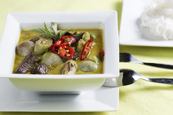 Zuppa di pollo al curry verde — Foto Stock