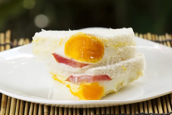 Egg and Ham Sandwich — Stock Photo, Image