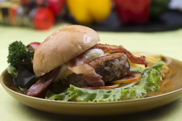 Tocino de carne de hamburguesa —  Fotos de Stock