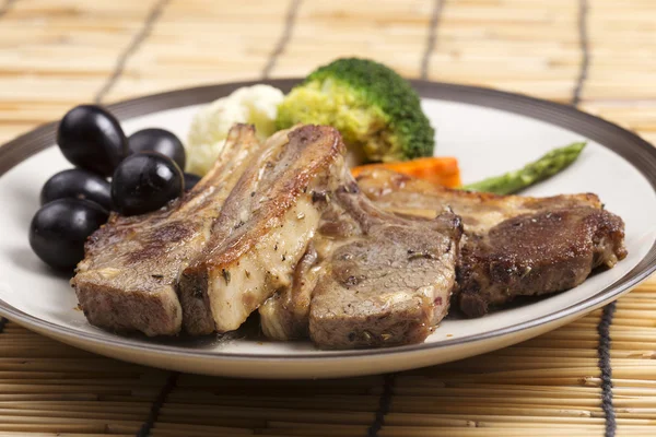 Steak vom Lamm vom Grill — Stockfoto