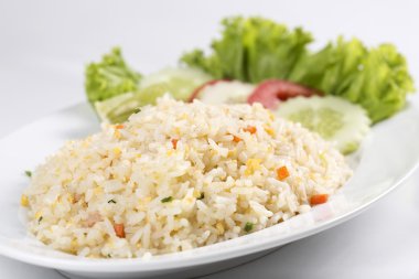 Yengeç kızarmış pilav