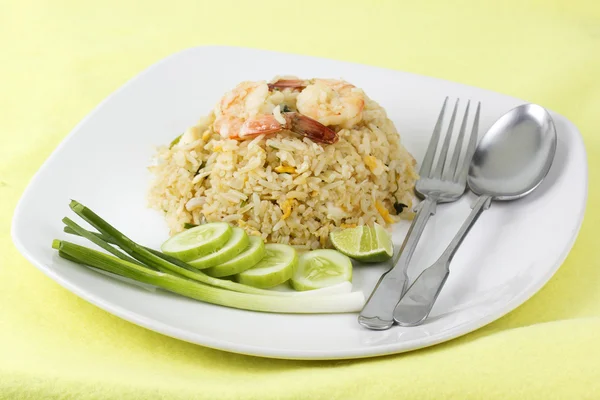 Revuelva el arroz frito con camarones — Foto de Stock