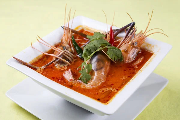 Tom yam kung  sour and spicy of shrimp soup — Stock Photo, Image