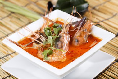 Tom yam kung