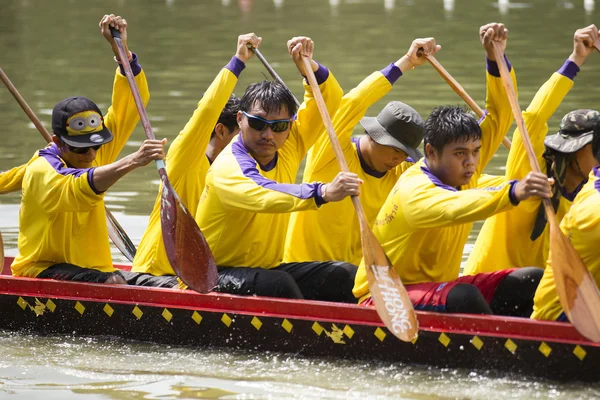 : Saraburi, Thailand - 29 Eylül: Traditi tanımlanamayan ekipte — Stok fotoğraf