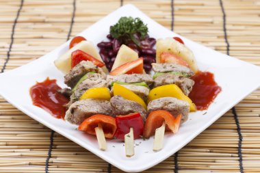 Barbekü sığır eti 