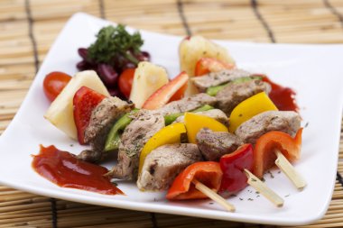 Barbekü sığır eti