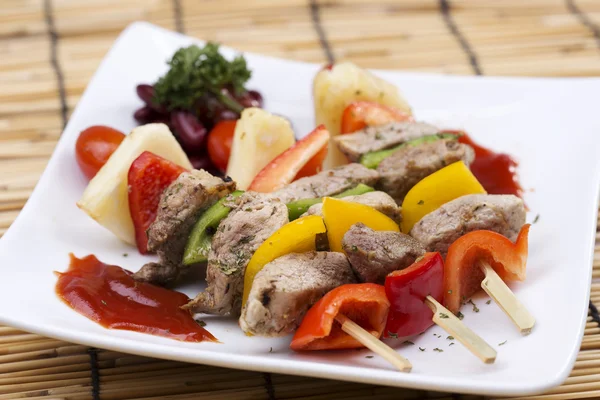 Barbekü sığır eti