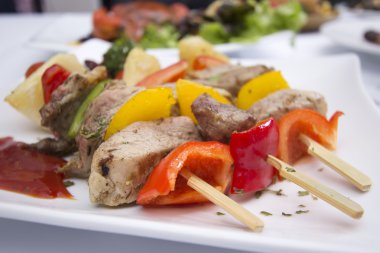 Barbekü sığır eti