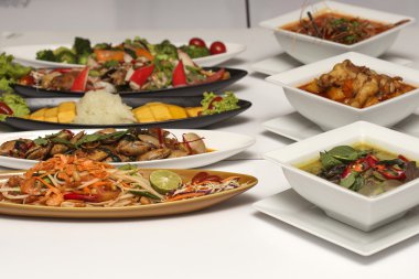 Tayland yemekleri set