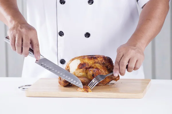 Chef cut Grilled turkey on the plate — Stock Photo, Image