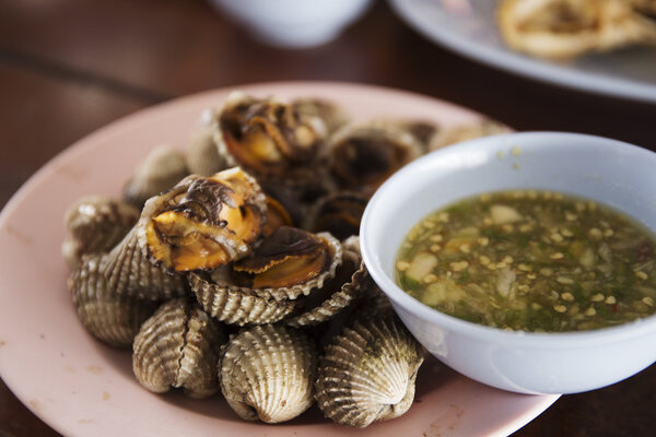 Boiled cockles