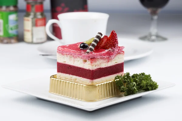 Strawberry Mousse Cake — Stock Photo, Image