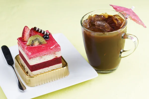 Strawberry Mousse Cake and Ice Coffee — Stock Photo, Image