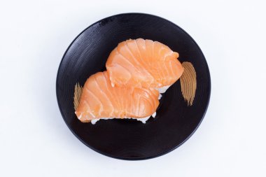 Tabakta Suşi Somonu (En iyi görünüm)