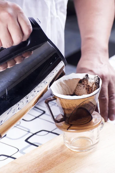 Chef pouring hot water to Fresh coffee — Stock Photo, Image