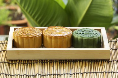 Moon pasta ahşap tepsi