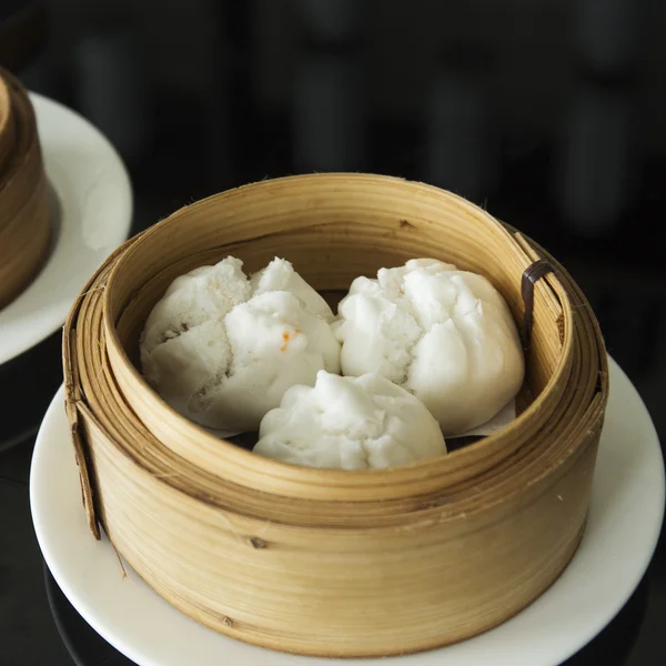 Stream of Chinese bun — Stock Photo, Image