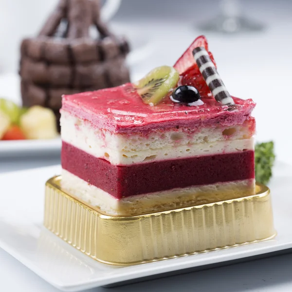 Strawberry Mousse Cake — Stock Photo, Image