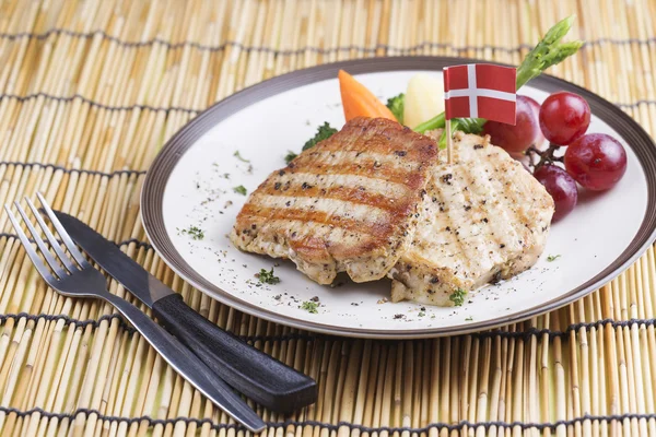 Vepřový Steak na desku — Stock fotografie