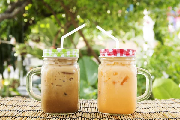Лід чай і кава тайський стиль — стокове фото