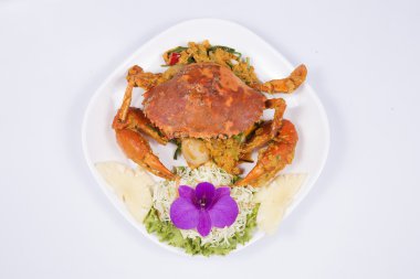 kızartılmış Yengeç köri tozu ile karıştırın