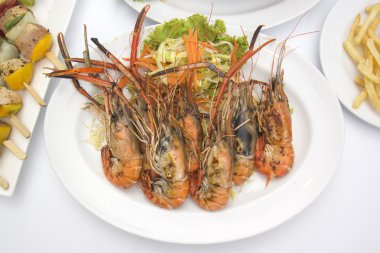 Grup ızgara karides