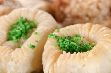 Baklava fıstık ile