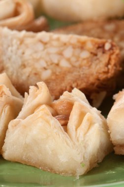 Baklava fıstık ile