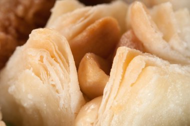 Baklava fıstık ile