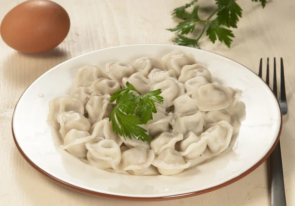 Kött dumplings (pelmeni) — Stockfoto