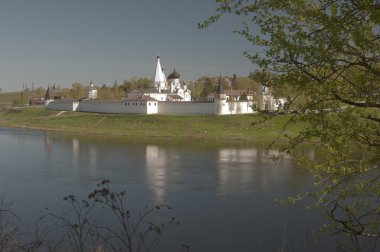 Staritsky kutsal Dormition Manastırı