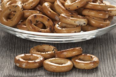 Kurutulmuş bisküvi