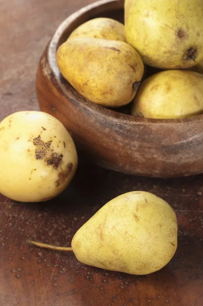 Yellow pears — Stock Photo, Image