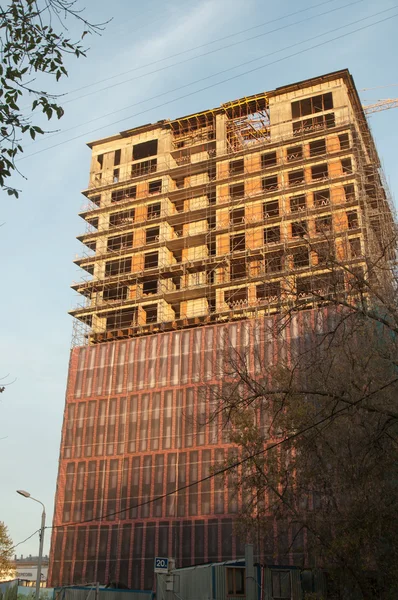 Construction du bâtiment de grande hauteur à Moscou — Photo