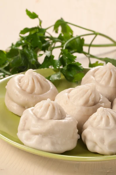 Mänty - orientaliska dumplings — Stockfoto